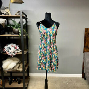 Vintage gold label Victorias Secret silk slip floral womens small blue roses